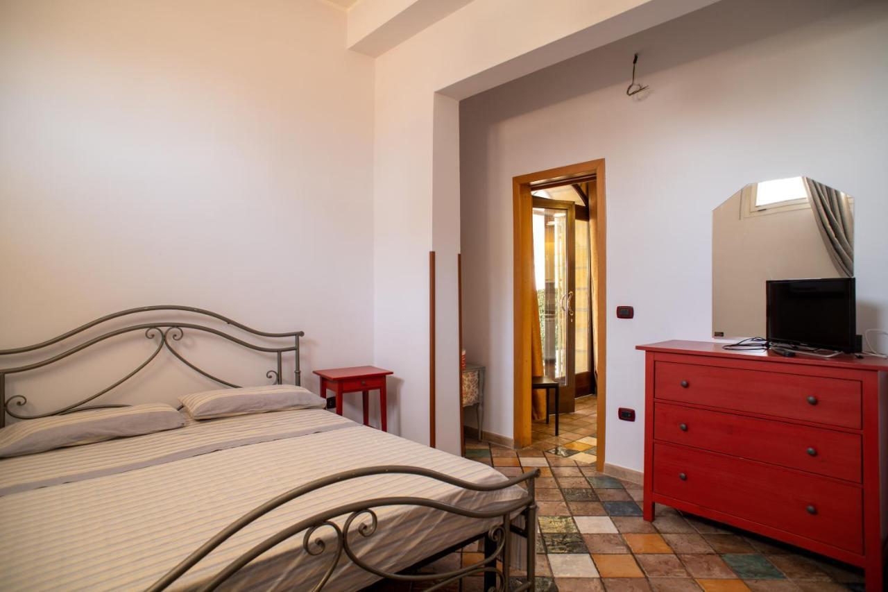 La Casa di Luca Appartamento Pulsano Esterno foto