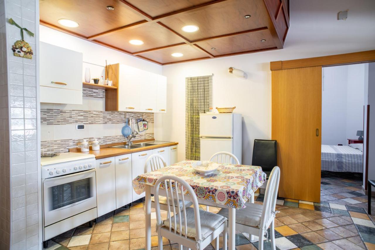 La Casa di Luca Appartamento Pulsano Esterno foto